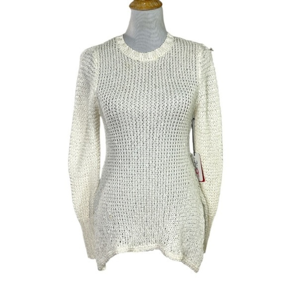 NWT JoFit Stay Inn Sweater size Small in White Asymmetrical Long Hem